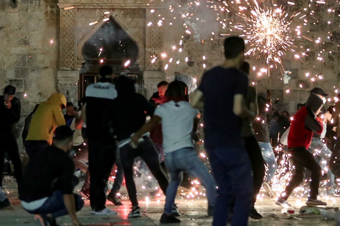 Asie : un accrochage entre policiers israéliens et palestiniens fait une dizaine de blessés